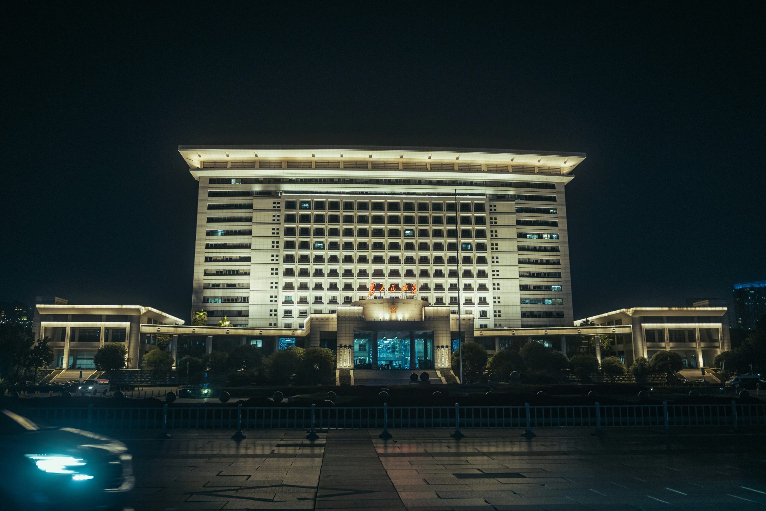 Top Hotels in Delhi Close to Airport